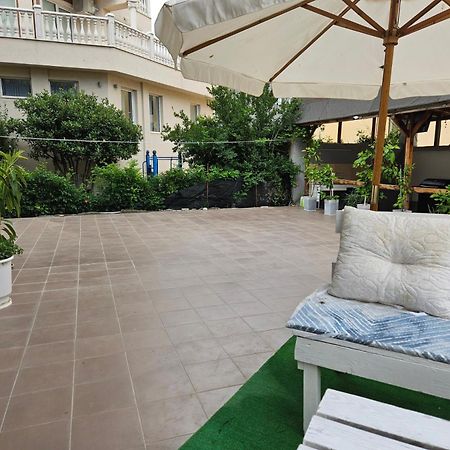 Guest House Petrovi Ravda Exterior photo